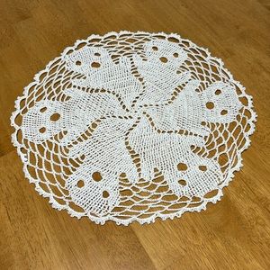 Ghost doily. Crocheted 13” round Halloween decoration.